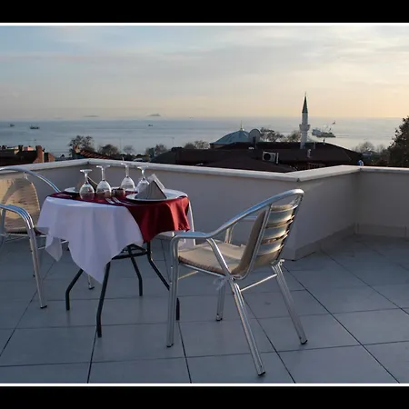 Отель Sultanahmet Cesme