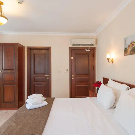 Отель Sultanahmet Cesme